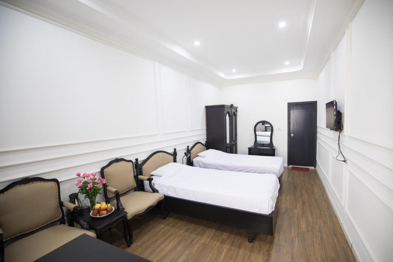Trang Tien Hotel Hanoi Exterior photo
