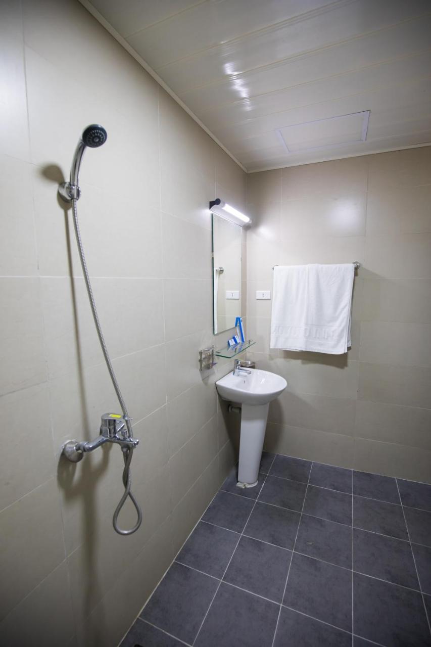 Trang Tien Hotel Hanoi Exterior photo