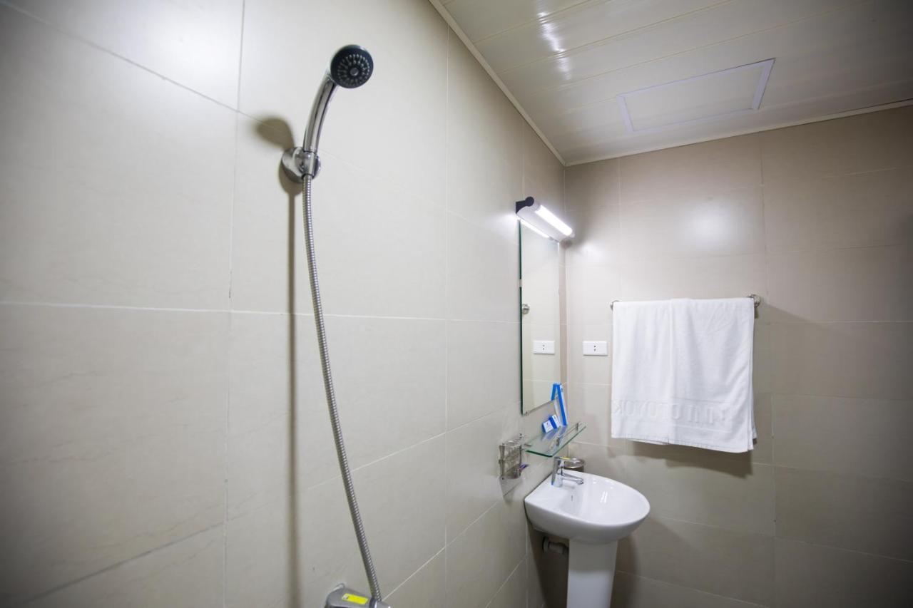 Trang Tien Hotel Hanoi Exterior photo