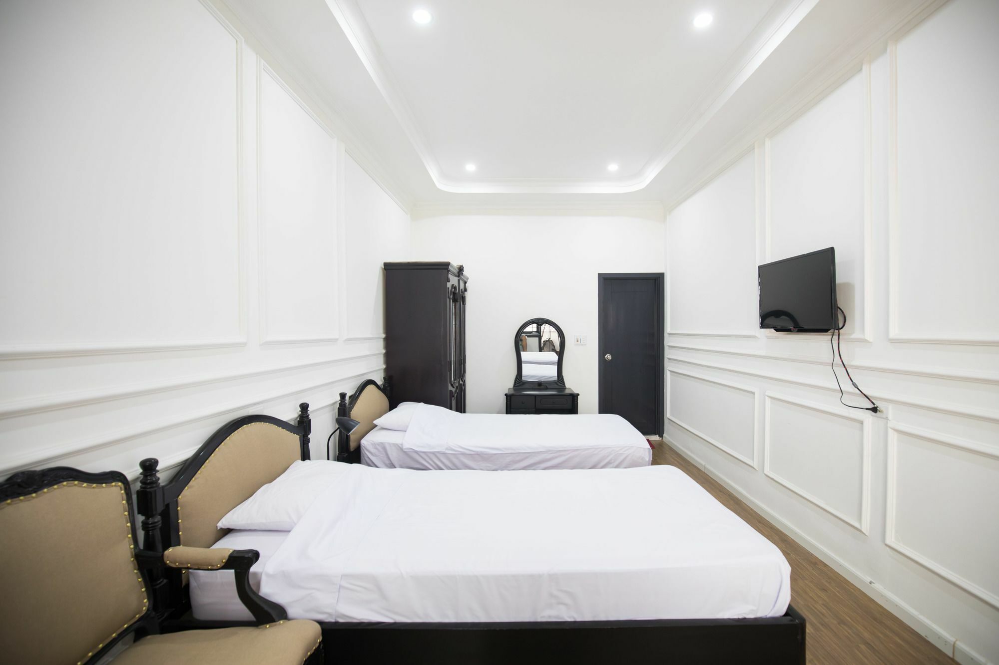 Trang Tien Hotel Hanoi Exterior photo